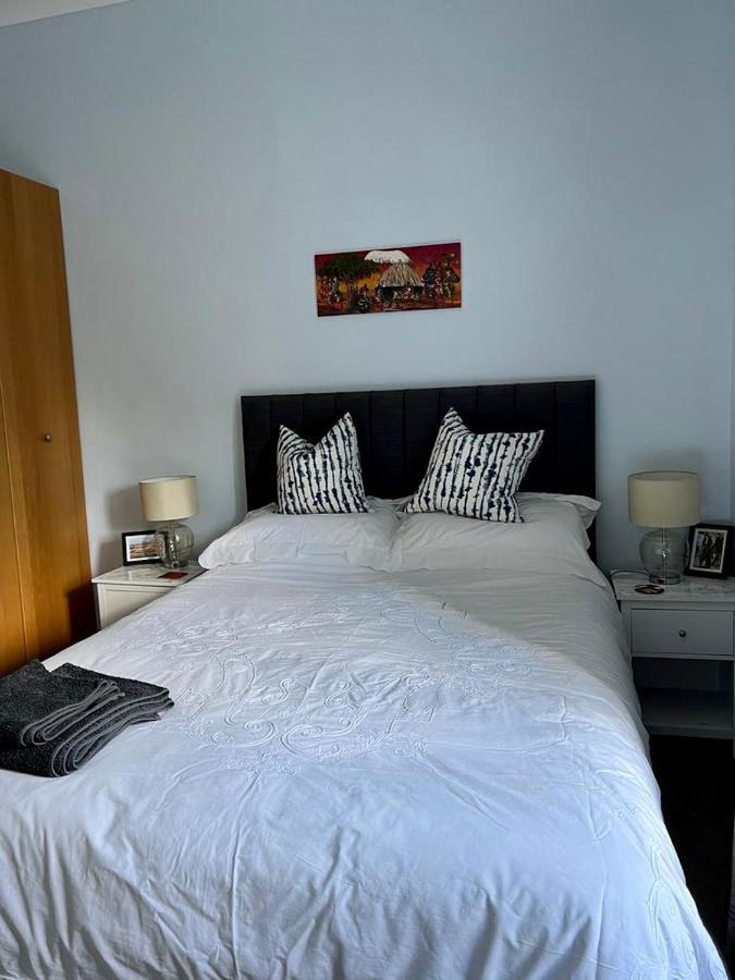 Beautiful Double Room In Idyllic West End Townhouse Glasgow Bagian luar foto